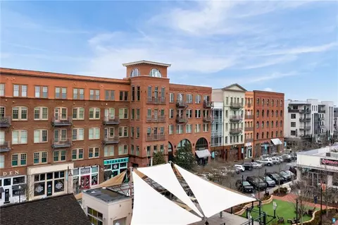 360 Chambers St #204, Woodstock, GA 30188