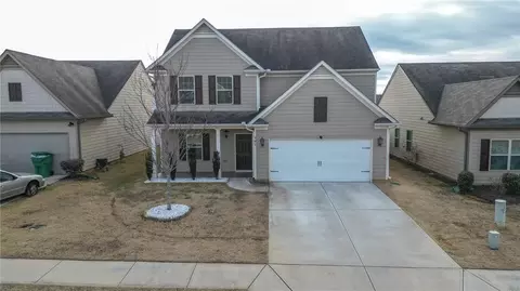 707 Independence Ave, Pendergrass, GA 30567