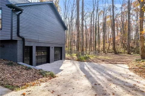 281 Deer Trace Dr, Mcdonough, GA 30253 photo 5