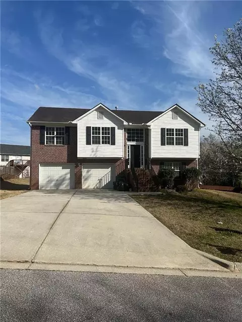 8504 Browns Mill Trce, Lithonia, GA 30038