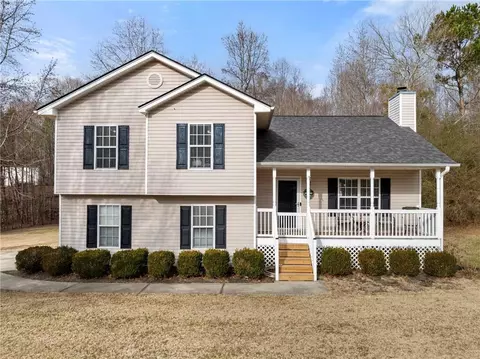 2712 Sam Calvin Dr, Dacula, GA 30019