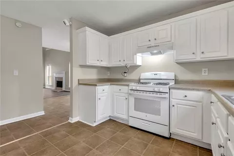 415 Gresham Dr, Stockbridge, GA 30281 photo 10