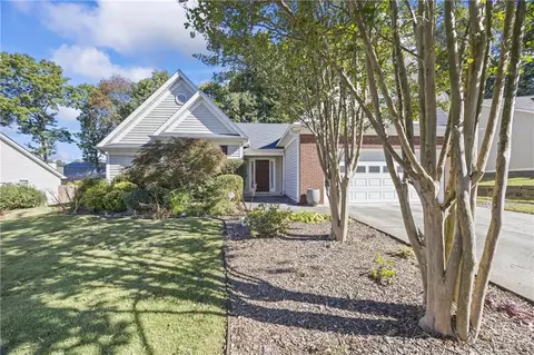 1855 Charleston Oak Cir, Lawrenceville, GA 30043