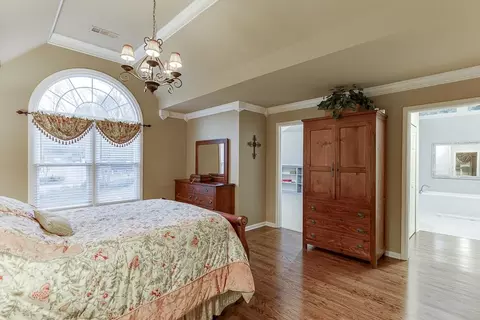 Bedroom - 3323 Glen Devon Ln, Berkeley Lake, GA 30096 photo 6 of 11