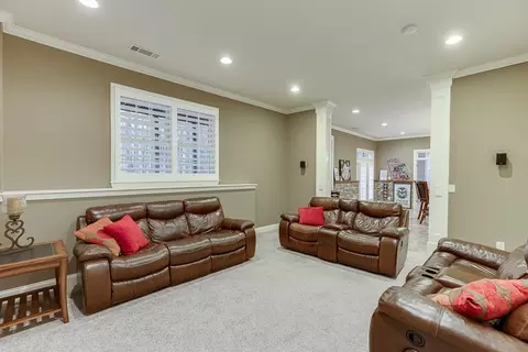 Living - 3323 Glen Devon Ln, Berkeley Lake, GA 30096 photo 5 of 5