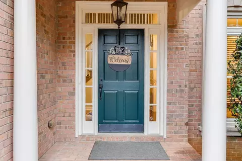 Entry Way - 3323 Glen Devon Ln, Berkeley Lake, GA 30096 photo 1 of 4