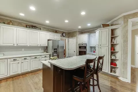 Kitchen - 3323 Glen Devon Ln, Berkeley Lake, GA 30096 photo 3 of 8
