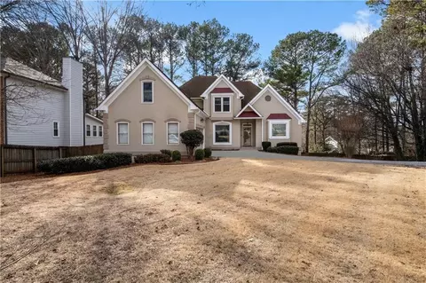3210 Garmon Oak Trl, Lawrenceville, GA 30044