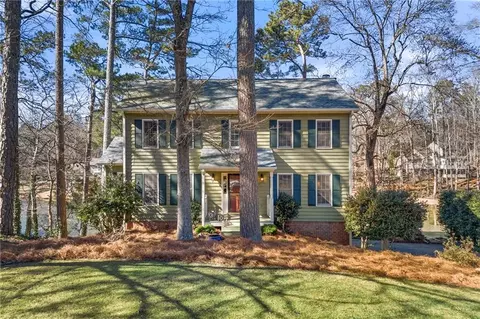 1925 Annwicks Dr, Marietta, GA 30062