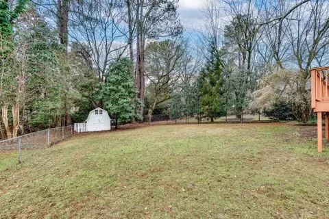 1833 Queens Way, Chamblee, GA 30341 photo 38