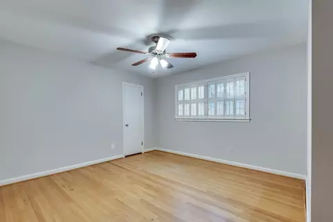 1833 Queens Way, Chamblee, GA 30341 photo 18