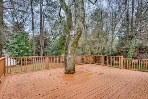1833 Queens Way, Chamblee, GA 30341 photo 35