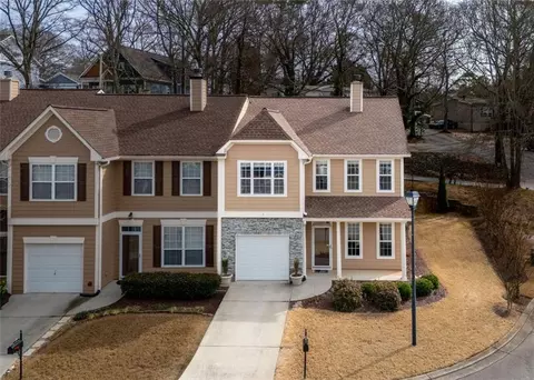 6402 Silvertide Way, Flowery Branch, GA 30542