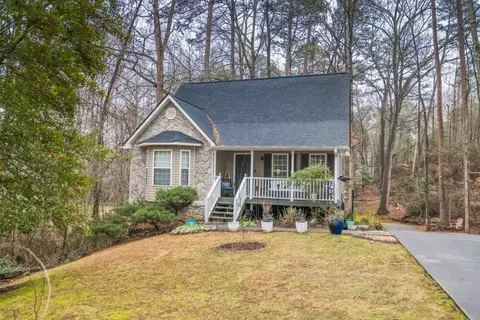 243 Hillcrest Dr, Commerce, GA 30529 photo 1