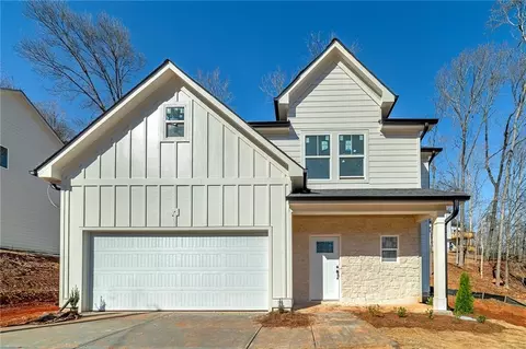 420 N Hazel Ave, Demorest, GA 30535