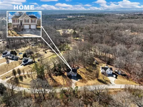 1019 Bill Watkins Rd, Hoschton, GA 30548
