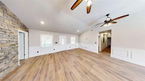 90 Bruce Ln, Covington, GA 30014 photo 10
