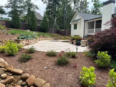 Exterior - 113 Brookfield Ct SE, White, GA 30184 photo 18 of 28