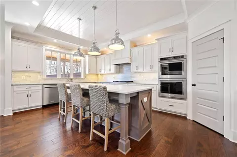 Kitchen - 113 Brookfield Ct SE, White, GA 30184 photo 1 of 8