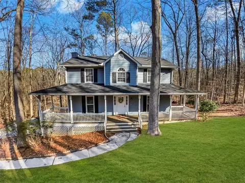 818 Victoria Pl, Woodstock, GA 30189