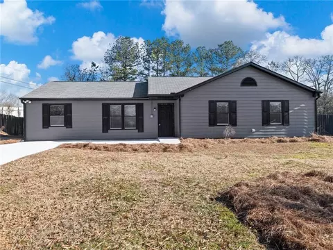 350 Meadow Trce, Auburn, GA 30011
