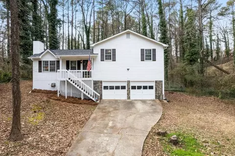 81 Fox Dr, Dallas, GA 30157
