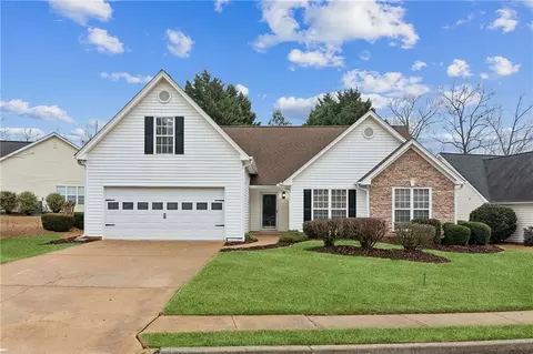 595 Ellesmere Way, Buford, GA 30518