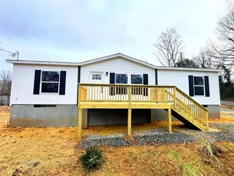 2481 Broadway Pl, Gainesville, GA 30504