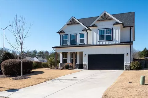 2 Creekview Dr SE, Cartersville, GA 30120