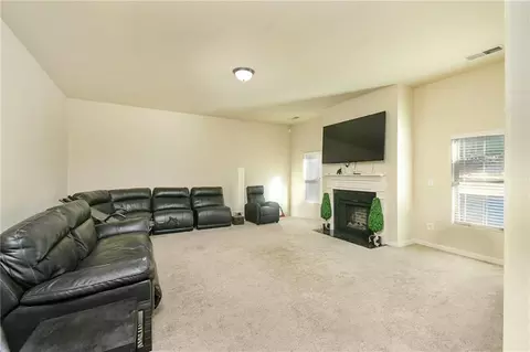 1054 Lehavre Ct, Hampton, GA 30228 photo 7