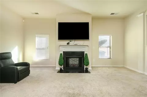 1054 Lehavre Ct, Hampton, GA 30228 photo 9