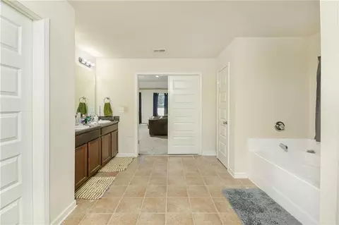 1054 Lehavre Ct, Hampton, GA 30228 photo 24