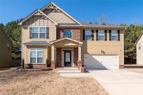 313 Pennant Ln, Fairburn, GA 30213