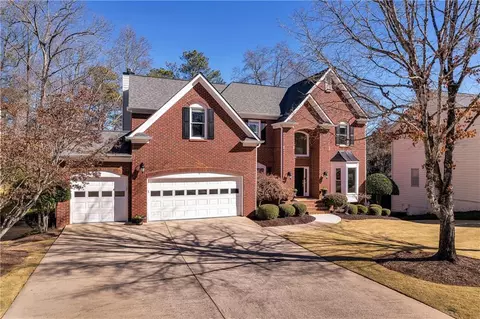 6105 Georgetown Park Dr, Norcross, GA 30071