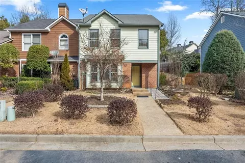 294 Triple Oaks Dr, Tucker, GA 30084