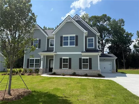 1391 Stephens View Dr, Loganville, GA 30052