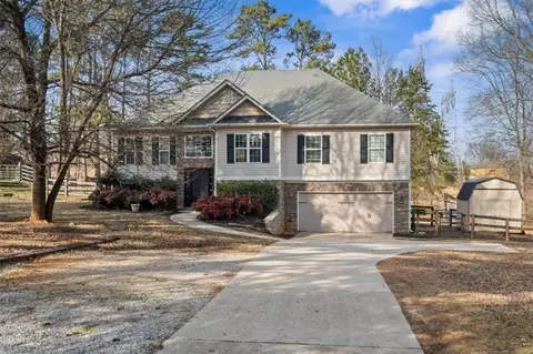 5424 Central Church Rd, Douglasville, GA 30135