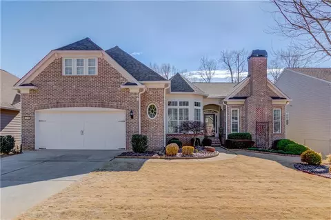 6706 Amherst Dr, Hoschton, GA 30548