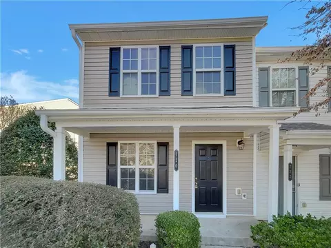 720 Crestwell Cir SW, Atlanta, GA 30331