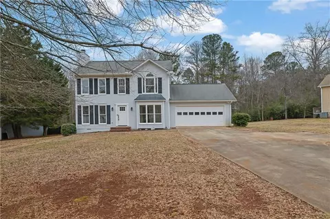 4022 Crabapple Dr, Gainesville, GA 30507