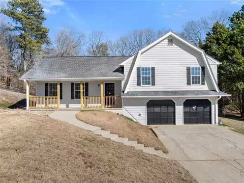 4693 Spring Ridge Dr, Flowery Branch, GA 30542