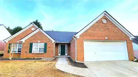 985 James Ridge Dr, Lawrenceville, GA 30045