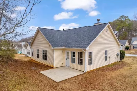Exterior - 260 Lassiter Dr, Covington, GA 30016 photo 3 of 5