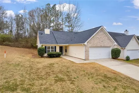 Exterior - 260 Lassiter Dr, Covington, GA 30016 photo 2 of 5