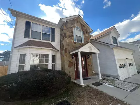 6383 Phillips Ct, Lithonia, GA 30058