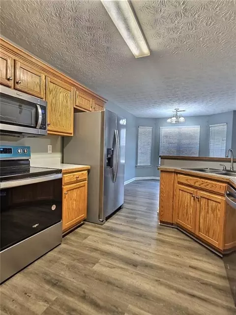 180 Cheyenne Dr, Covington, GA 30016 photo 5