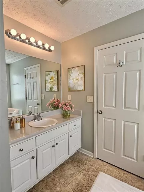 180 Cheyenne Dr, Covington, GA 30016 photo 12