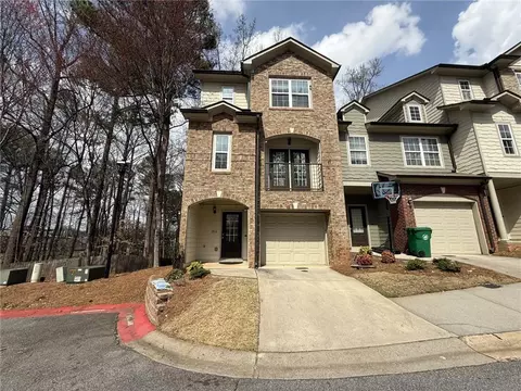 2912 Ashlyn Pointe Dr, Atlanta, GA 30340