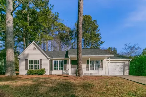 160 Bentley Pkwy, Woodstock, GA 30188