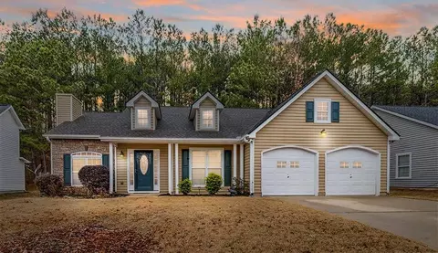 5732 Village Loop, Fairburn, GA 30213